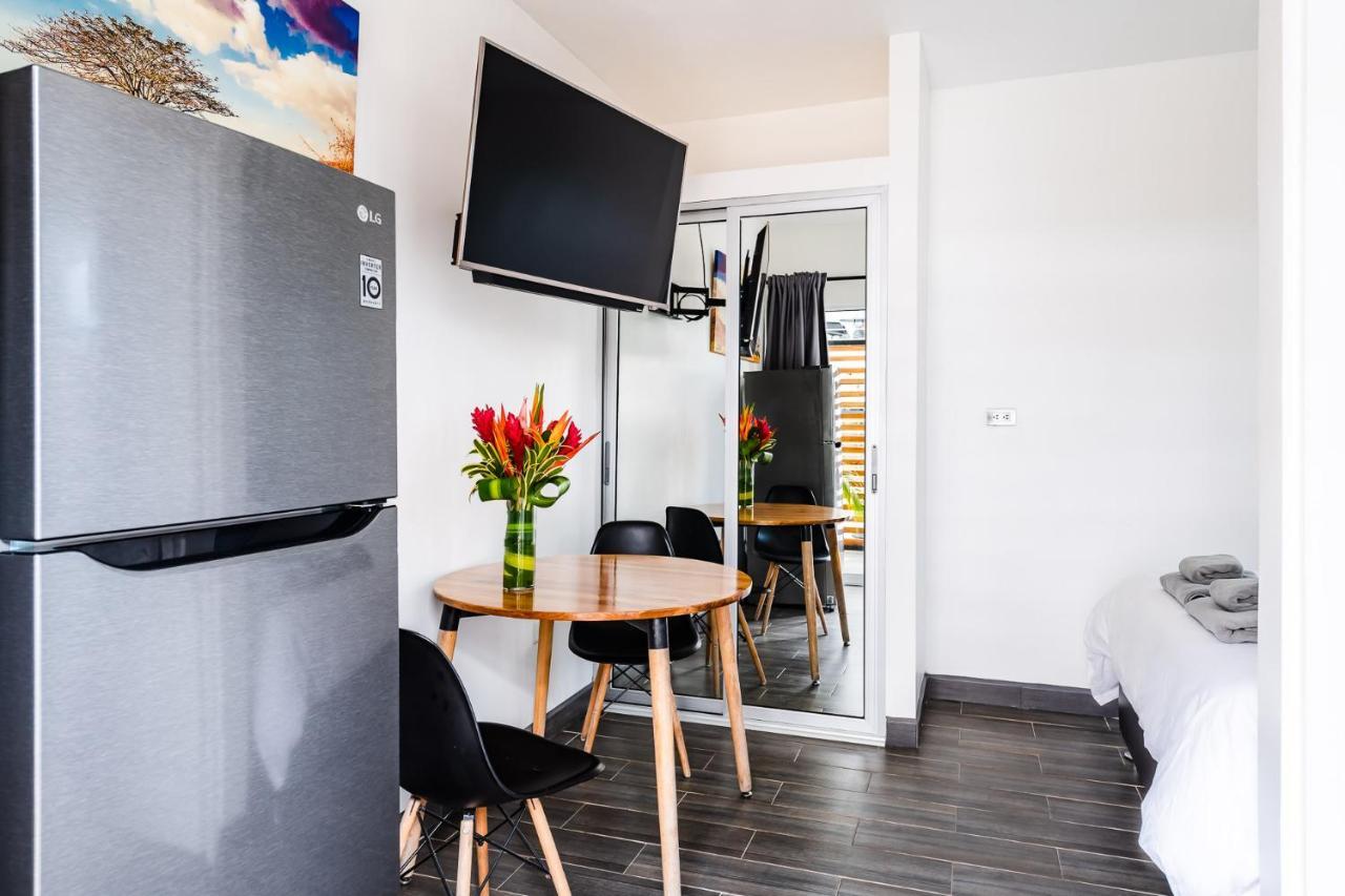 In The Shade Hotel - Coworking - 300Mbit - Adults Only 塔马林多 外观 照片